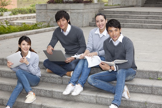 成都高中生计划美国留学要准备考哪些？.jpg