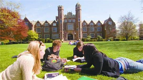 澳洲留学哪些大学比较好？应该如何选择专业呢？