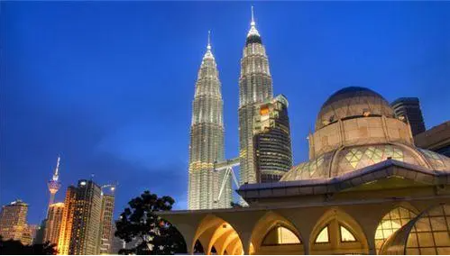 马来西亚留学“三低”，无需高考成绩直接申请本科留学！